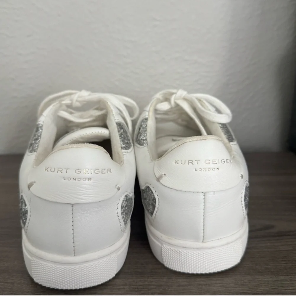 Kurt Geiger Kids White Sneakers with Glitter Hearts - Picture 4 of 4